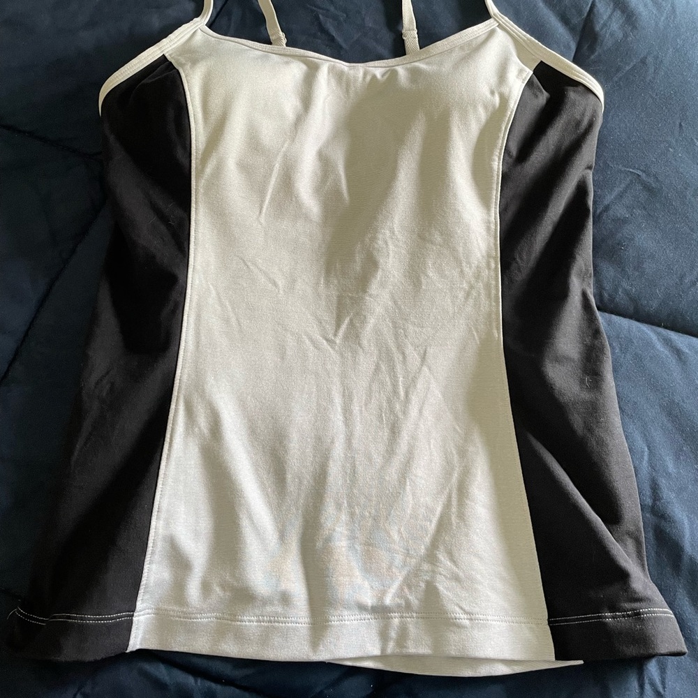 Under Armour tank